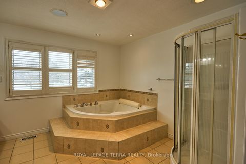 Photo 20 at 326 Little Avenue, Allandale, Barrie