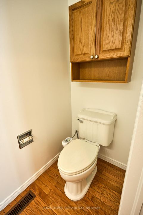 Photo 23 at 326 Little Avenue, Allandale, Barrie