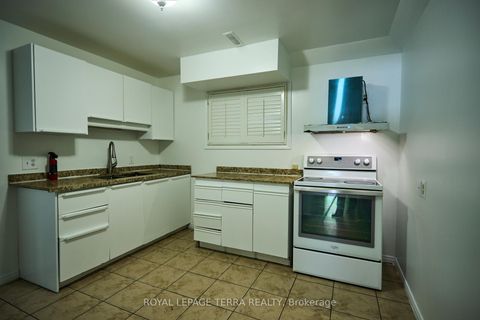 Photo 28 at 326 Little Avenue, Allandale, Barrie