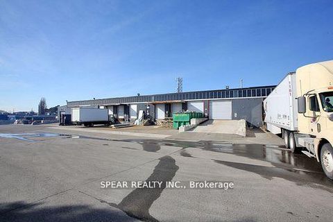 Photo 3 at 94 Brockport Drive W, Clairville, Toronto