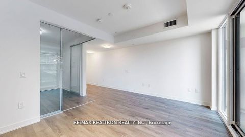 Photo 4 at 510 - 127 Broadway Avenue, Mount Pleasant West, Toronto