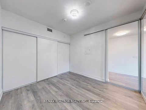 Photo 15 at 510 - 127 Broadway Avenue, Mount Pleasant West, Toronto