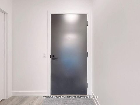 Photo 24 at 510 - 127 Broadway Avenue, Mount Pleasant West, Toronto