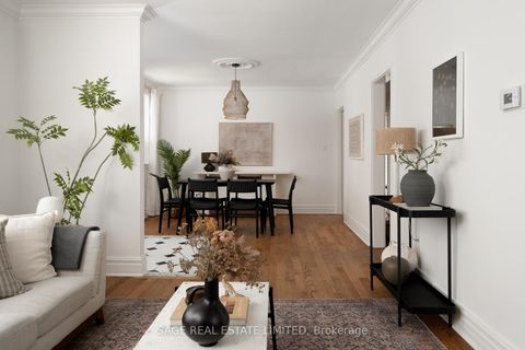 Photo 5 at 195 Clearbrooke Circle, Kipling, Toronto