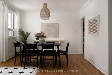 Photo 6 at 195 Clearbrooke Circle, Kipling, Toronto