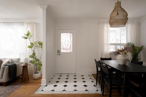 Photo 7 at 195 Clearbrooke Circle, Kipling, Toronto