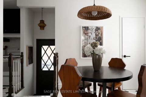 Photo 10 at 195 Clearbrooke Circle, Kipling, Toronto