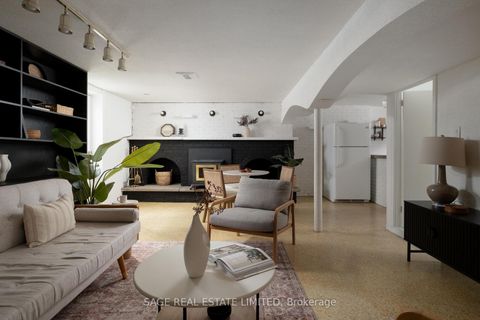 Photo 27 at 195 Clearbrooke Circle, Kipling, Toronto