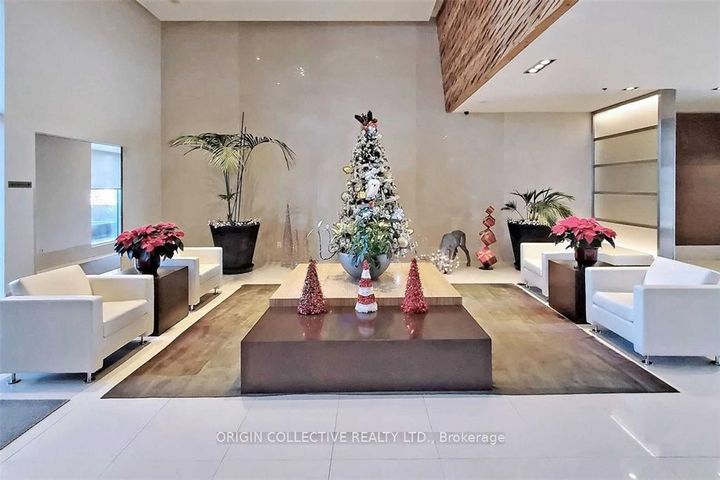 Photo 23 at 218 - 2885 Bayview Avenue, Bayview Village, Toronto