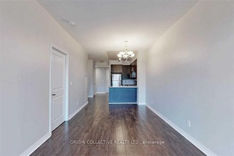 Photo 18 at 218 - 2885 Bayview Avenue, Bayview Village, Toronto