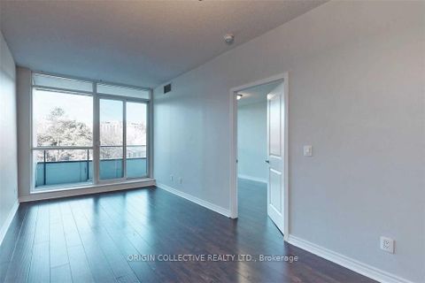 Photo 20 at 218 - 2885 Bayview Avenue, Bayview Village, Toronto