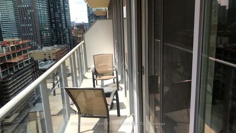 Photo 7 at 1629 - 126 Simcoe Street, Waterfront Communities C1, Toronto