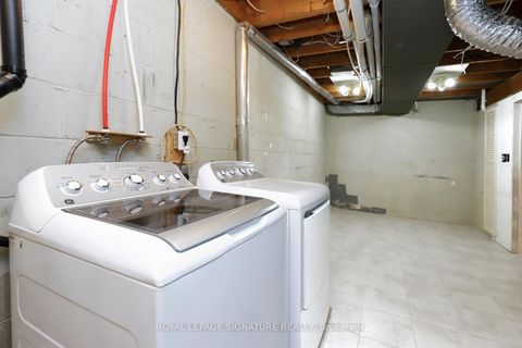 Photo 37 at 5 - 160 Carsbrooke Road, Etobicoke West Mall, Toronto