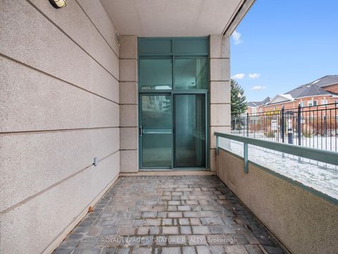 Photo 17 at 102 - 5 Emerald Lane, Yorkhill, Vaughan