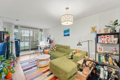 Photo 2 at 911 - 12 Yonge Street, Waterfront Communities C1, Toronto