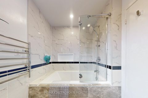 Photo 22 at 64 Mandel Crescent, Devonsleigh, Richmond Hill