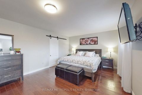 Photo 27 at 64 Mandel Crescent, Devonsleigh, Richmond Hill