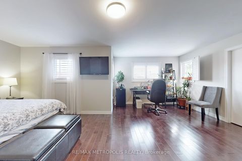 Photo 28 at 64 Mandel Crescent, Devonsleigh, Richmond Hill