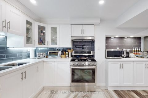 Photo 34 at 64 Mandel Crescent, Devonsleigh, Richmond Hill