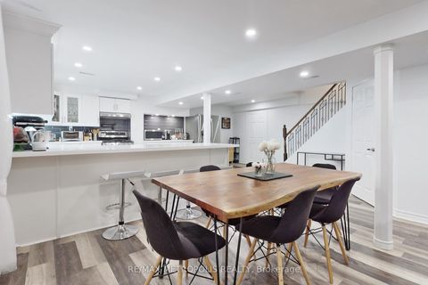 Photo 37 at 64 Mandel Crescent, Devonsleigh, Richmond Hill