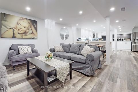 Photo 40 at 64 Mandel Crescent, Devonsleigh, Richmond Hill