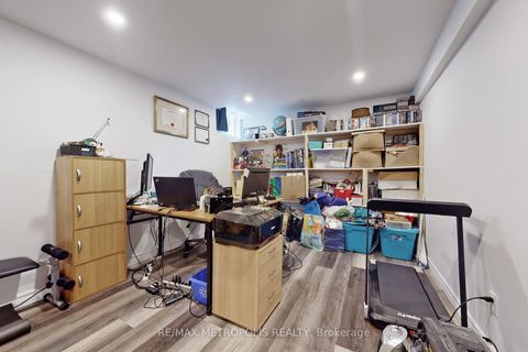 Photo 44 at 64 Mandel Crescent, Devonsleigh, Richmond Hill