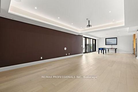 Photo 39 at 122 Ashbourne Drive, City Centre West, Toronto