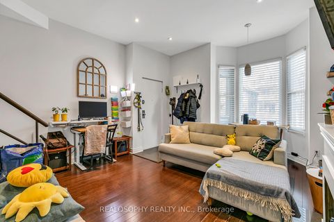 Photo 2 at 626 Huron Street, Annex, Toronto