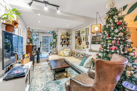 Photo 30 at 626 Huron Street, Annex, Toronto