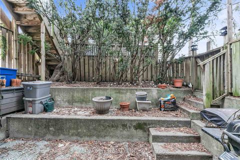 Photo 38 at 626 Huron Street, Annex, Toronto