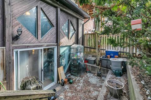 Photo 39 at 626 Huron Street, Annex, Toronto