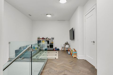 Photo 19 at 103 - 118 Merchants' Wharf, Waterfront Communities C8, Toronto