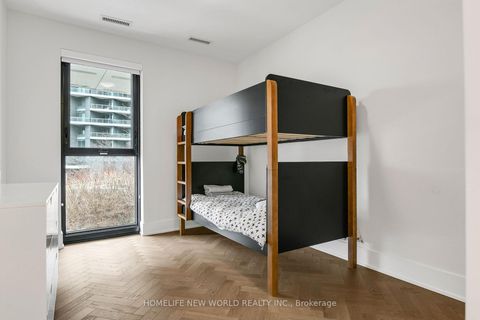 Photo 24 at 103 - 118 Merchants' Wharf, Waterfront Communities C8, Toronto