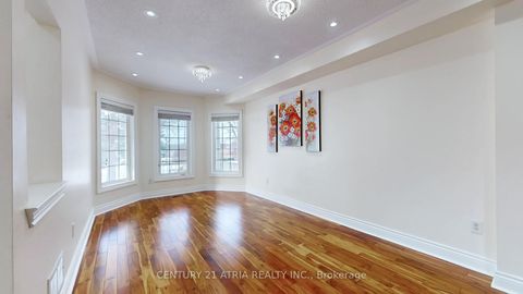 Photo 6 at 68 Walkview Street, Oak Ridges, Richmond Hill