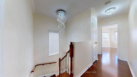 Photo 22 at 68 Walkview Street, Oak Ridges, Richmond Hill