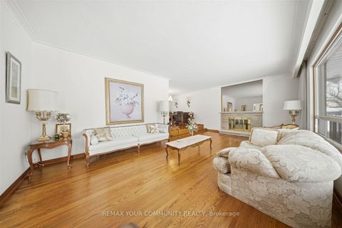 Photo 10 at 11 Grovetree Road, Beaumonde Heights, Toronto