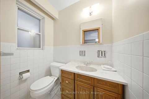Photo 24 at 11 Grovetree Road, Beaumonde Heights, Toronto