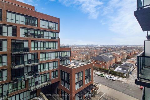 Photo 24 at 612 - 2300 St Clair Avenue W, Junction Area, Toronto