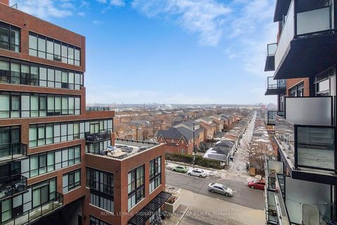 Photo 25 at 612 - 2300 St Clair Avenue W, Junction Area, Toronto