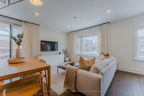 Photo 2 at 3A - 1657 Bathurst Street, Forest Hill South, Toronto