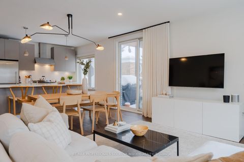 Photo 5 at 3A - 1657 Bathurst Street, Forest Hill South, Toronto