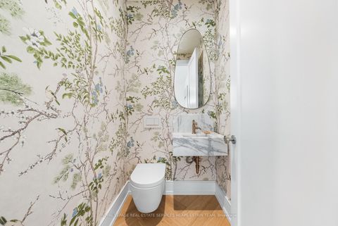 Photo 17 at 38 Evergreen Gardens, Leaside, Toronto