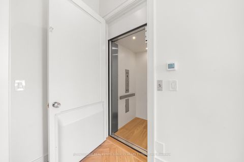 Photo 18 at 38 Evergreen Gardens, Leaside, Toronto