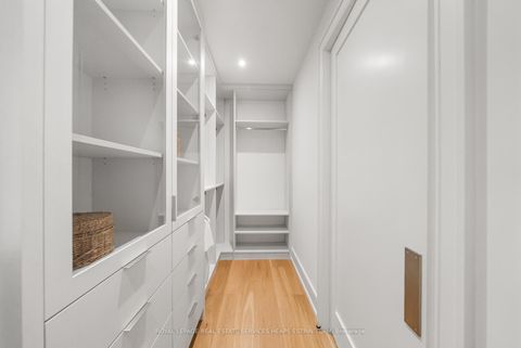 Photo 25 at 38 Evergreen Gardens, Leaside, Toronto