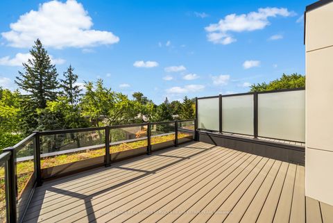 Photo 35 at 38 Evergreen Gardens, Leaside, Toronto