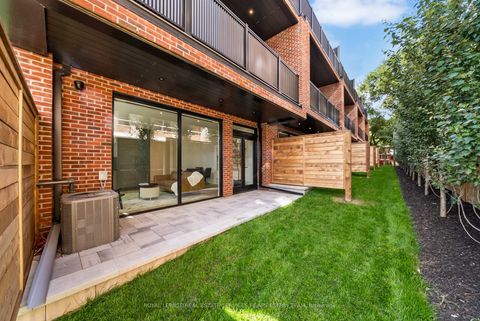 Photo 42 at 38 Evergreen Gardens, Leaside, Toronto