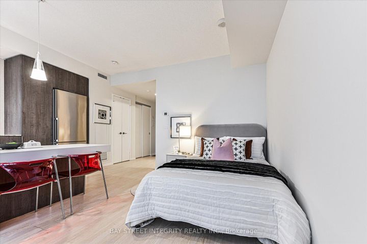 Photo 9 at 1709 - 101 Charles Street E, Yonge Corridor, Toronto