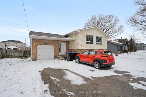 Photo 0 at 7481 County Road 91, Stayner, Clearview