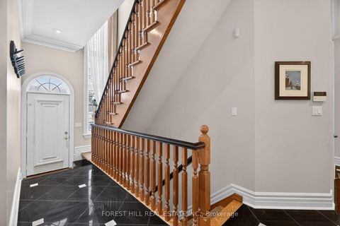 Photo 17 at 161 Renaissance Court, Beverley Glen, Vaughan