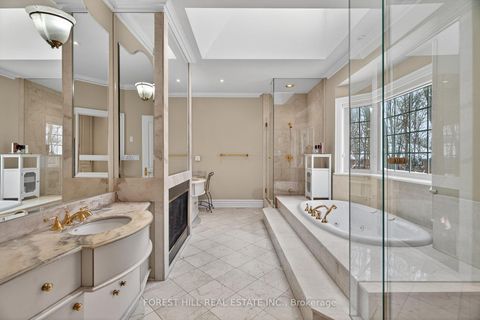 Photo 25 at 161 Renaissance Court, Beverley Glen, Vaughan